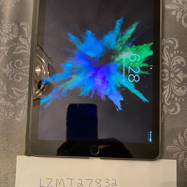 Apple iPad Air 2 - Wi-Fi, Gray, 64 GB