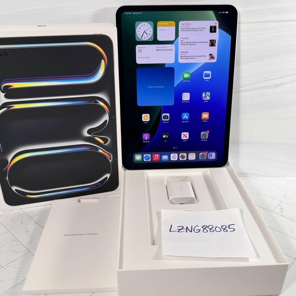 Apple iPad Pro 11 inch (M4) 2024 - Wi-Fi, 2 TB, Silver, 16 GB, A2836, Nano-texture Glass