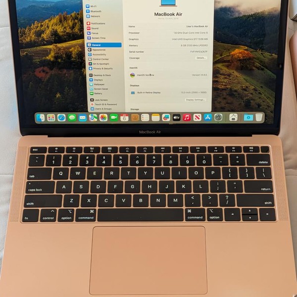 MacBook Air 2018 - 13 inch - 128 GB, Gold, 8 GB, Intel Core i5