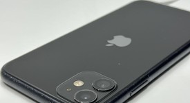 Fair
													Apple iPhone 11 - Unlocked, Black, 64 GB, A2111, photo 3 of 7
