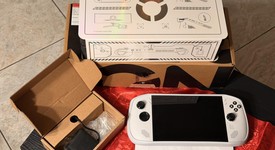 Mint
													Lenovo Legion Go S - Z1 Extreme, White, 1 TB, 32 GB, photo 1 of 4