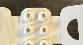 Used
													Apple AirPods Pro 2 - Lightning, photo 4 of 4