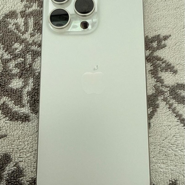 Apple iPhone 15 Pro Max - Unlocked, 256 GB, White, A2849