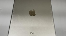 Good
													Apple iPad Air 2 - Wi-Fi, Silver, 64 GB, photo 2 of 4