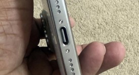 Mint
													Apple iPhone 16 Pro Max - Unlocked, White, 256 GB, A3084, photo 5 of 11