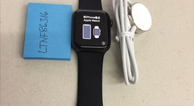 Good
													Apple Watch Series 4 40mm - Unlocked, Gray, A1975 - Cellular, Aluminum, photo 3 of 5