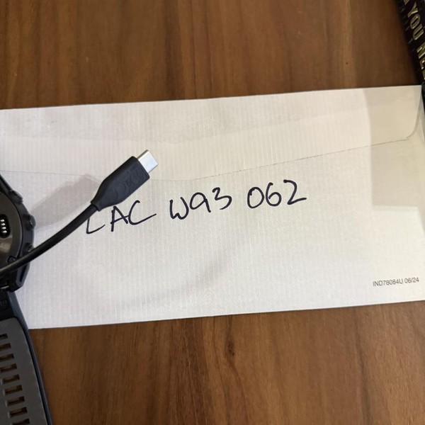 Garmin Fenix 8 - Carbon, AMOLED