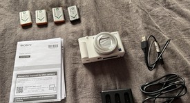 Good
													Sony ZV-1, photo 4 of 11