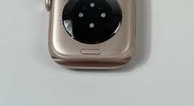 Good
													Apple Watch Series 10 42mm - Unlocked, Rose Gold, A3001 - Cellular, Aluminum, photo 3 of 7