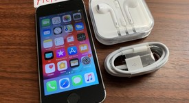 Good
													Apple iPhone SE 1st Gen 2016 - Unlocked, Grey, 32 GB, A1662, photo 1 of 4