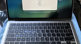 Good
													MacBook Air 2022 (M2) - 13" - Apple M2, Gray, 512 GB, 16 GB, photo 1 of 9