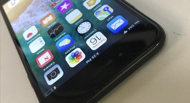 Fair
													Apple iPhone 7 - AT&T, Black, 32 GB, A1778, photo 4 of 8