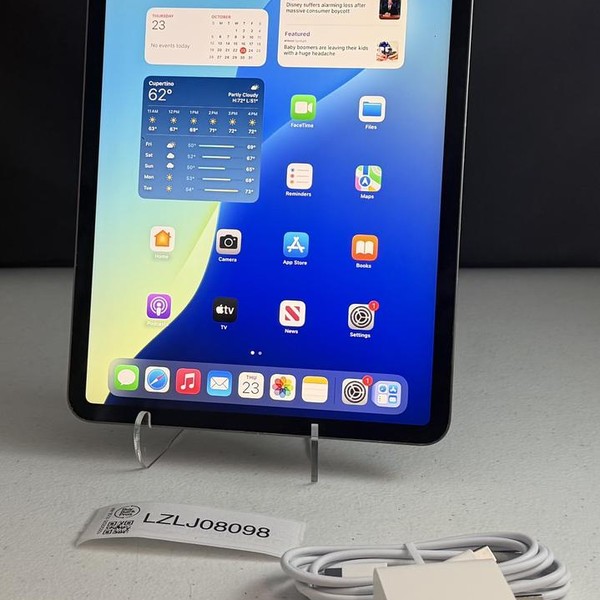 Apple iPad Pro 11 inch 2018 - Wi-Fi, 64 GB, Gray, A1980