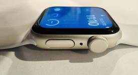 Good
													Apple Watch SE 2nd Gen 40mm - Starlight, A2722 - GPS, Aluminum, photo 4 of 5