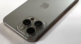 Good
													Apple iPhone 15 Pro Max - Verizon, Natural, 256 GB, A2849, photo 4 of 9