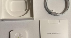 Used
													Apple AirPods Pro 2 - Lightning, photo 4 of 8