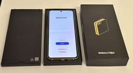 Good
													Samsung Galaxy Z Flip6 - Verizon, Yellow, 512 GB, 12 GB, SM-F741U, photo 1 of 4