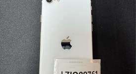 Good
													Apple iPhone SE 2nd Gen 2020 - Unlocked, White, 128 GB, A2275, photo 2 of 7
