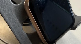 Good
													Apple Watch SE 1st Gen 40mm - Unlocked, Gold, A2353 - Cellular, Aluminum, photo 3 of 8