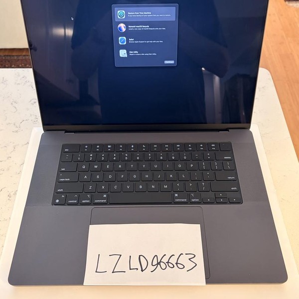 MacBook Pro 2024 - 16 inch - 512 GB, Space Black, 48 GB, Apple M4 Pro 14-core