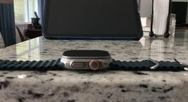 Good
													Apple Watch Ultra 2 49mm - Unlocked, Natural, A2986, photo 3 of 6