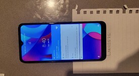 Good
													Moto G Pure - Unlocked, Navy Blue, 32 GB, 3 GB, photo 6 of 6