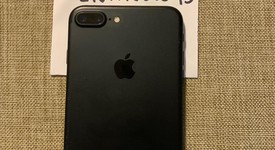 Mint
													Apple iPhone 7 Plus - AT&T, Black, 128 GB, 3 GB, A1784, photo 3 of 5