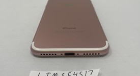 Good
													Apple iPhone 7 - Verizon, Rose Gold, 32 GB, A1660, photo 5 of 6