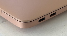 Good
													MacBook Air 2020 - 13" - I5, Gold, 256 GB, 8 GB, photo 4 of 7