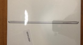 New
													Apple iPad 6th Gen - Wi-Fi, Silver, 32 GB, A1893, photo 1 of 1