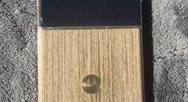 Good
													Motorola Razr Ultra (2025) - Unlocked, PANTONE Mountain Trail, 512 GB, 16 GB, photo 4 of 13