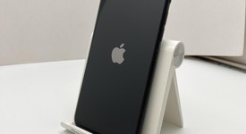 Fair
													Apple iPhone SE 2nd Gen 2020 - Unlocked, Black, 64 GB, A2275, photo 3 of 8