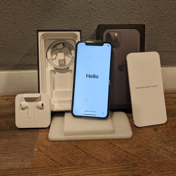 Apple iPhone 11 Pro - Cricket, Gray, 64 GB, A2160