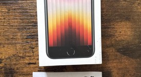 New
													Apple iPhone SE 3rd Gen 2022 - Unlocked, Midnight, 64 GB, A2595, photo 1 of 3