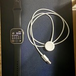 Fair Apple Watch Series 8 45mm - Starlight, A2771 - GPS, Aluminum