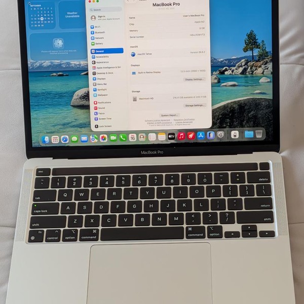 MacBook Pro 2022 - 13 inch - 256 GB, Silver, 8 GB, Apple M2