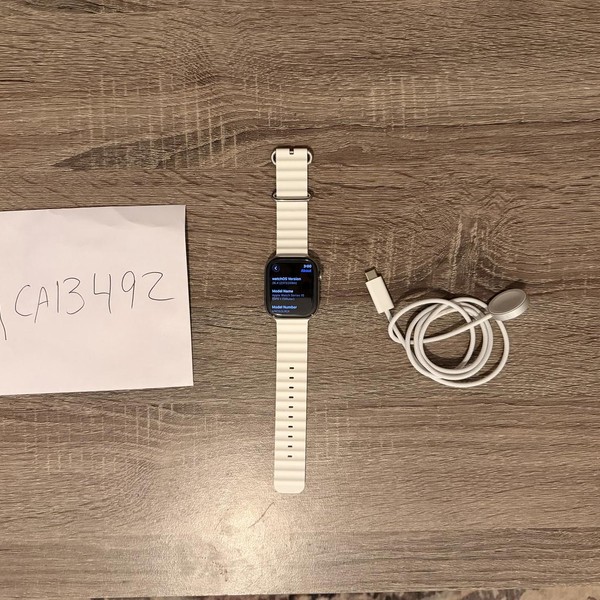 Apple Watch Series 10 46mm - Unlocked, Natural, A3003 - Cellular, Titanium