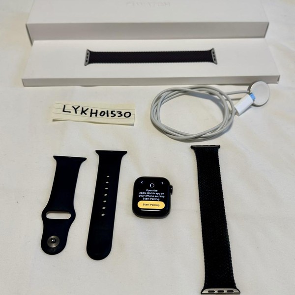 Apple Watch Series 7 41mm - Midnight, A2473 - GPS, Aluminum