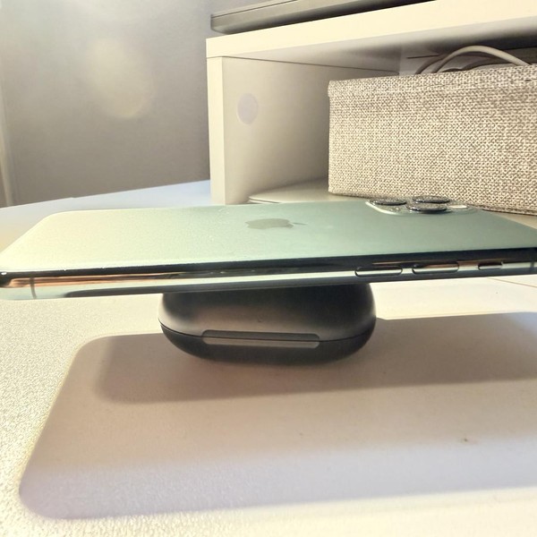 Apple iPhone 11 Pro - Unlocked, 64 GB, Green, A2160