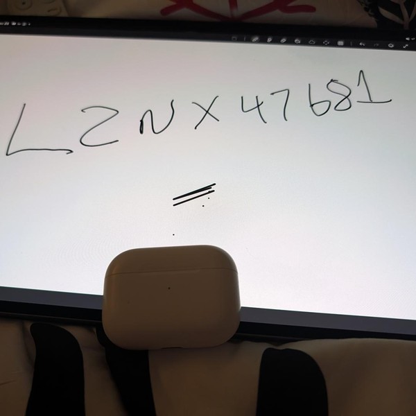 Apple AirPods Pro 2 - USB-C