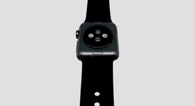 Fair
													Apple Watch Series 3 38mm - Gray, A1858, Aluminum - GPS, photo 5 of 6