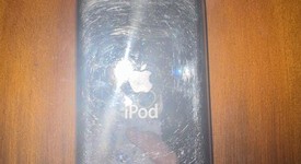 Good
													Apple iPod Classic 7th Gen 2009 - Black, 160 GB, photo 4 of 6