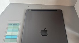 Good
													Apple iPad 9th Gen - Unlocked, Gray, 64 GB, A2603, photo 3 of 5