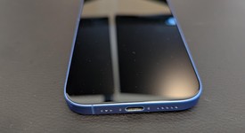 Good
													Apple iPhone 16 - Unlocked, Ultramarine, 256 GB, A3081, photo 2 of 9