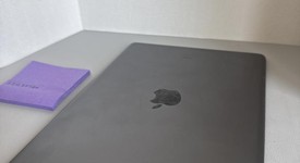 Fair
													Apple iPad 9th Gen - Unlocked, Gray, 64 GB, A2603, photo 5 of 8