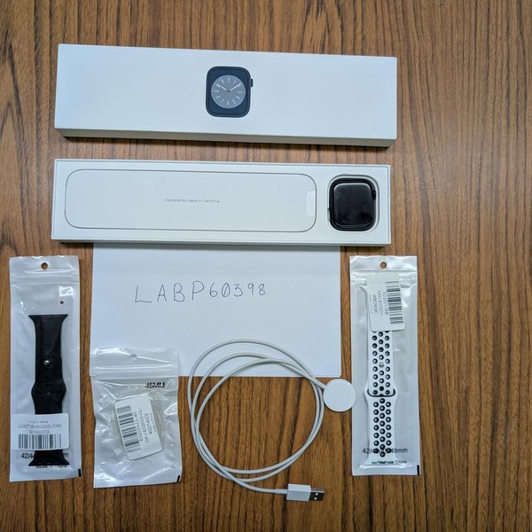 Apple Watch Series 8 45mm - Midnight, A2771 - GPS, Aluminum