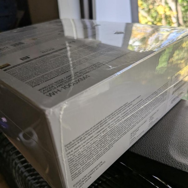 Sony WH-1000XM4 - Silver