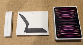 Mint
													Apple iPad Pro 11" 4th Gen 2022 - Unlocked, Gray, 1 TB, photo 3 of 4