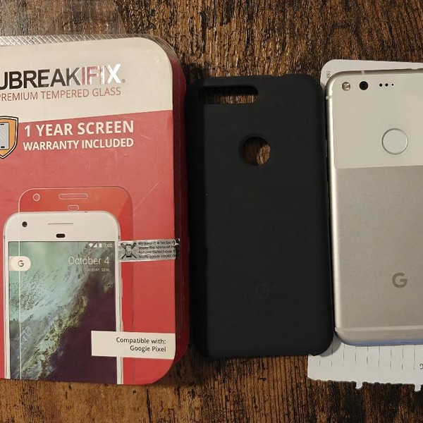 Google Pixel - Unlocked, 32 GB, Silver, 4 GB, Google Edition