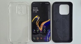 Mint
													OnePlus 15 - Unlocked, Infinite Black, 256 GB, 12 GB, photo 3 of 9